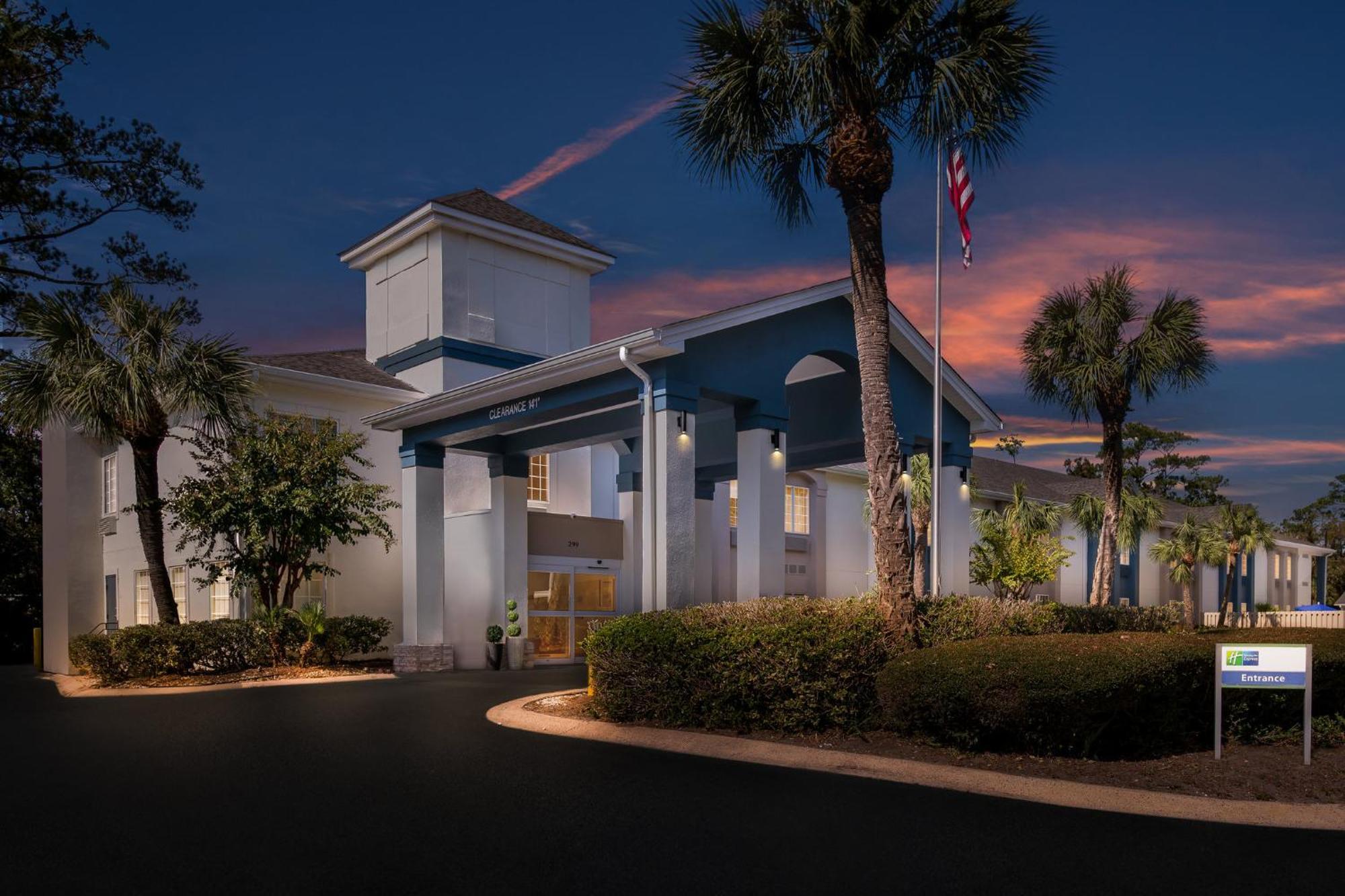 Holiday Inn Express Saint Simons Island By Ihg St. Simons Island Екстер'єр фото