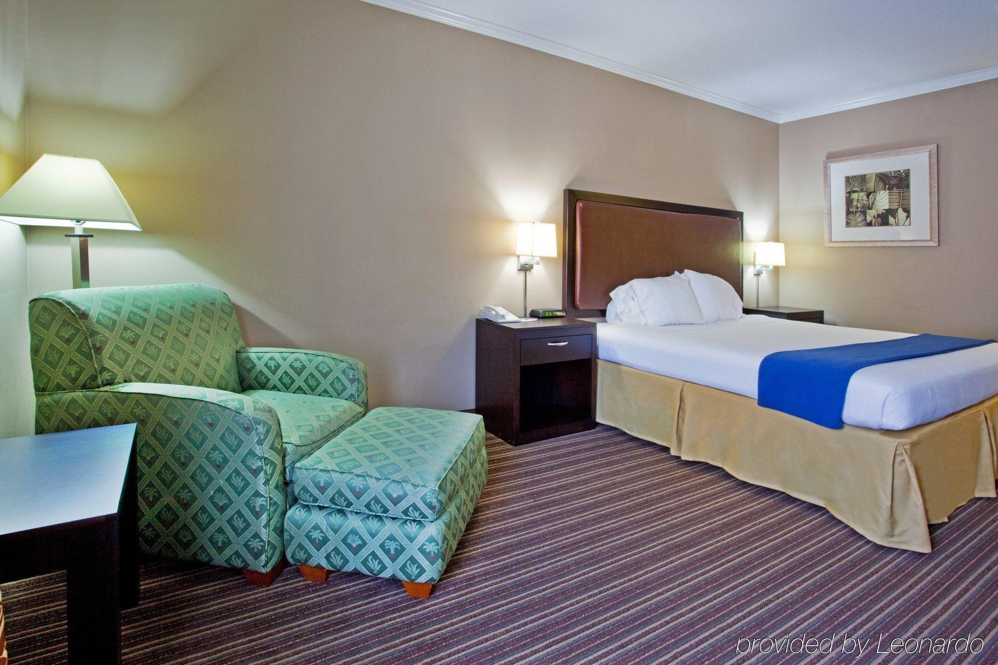 Holiday Inn Express Saint Simons Island By Ihg St. Simons Island Номер фото
